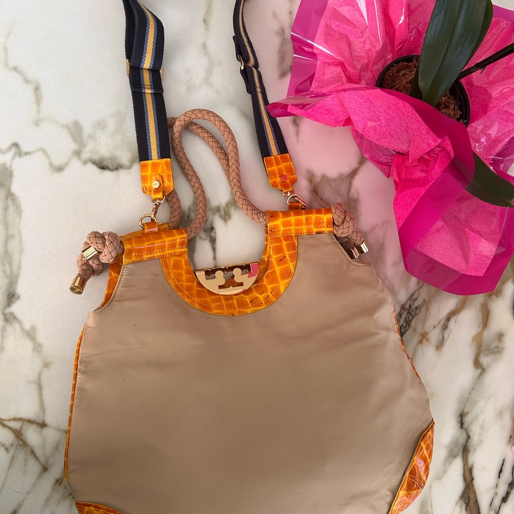 Tory Burch Limited Edition Orange- Tan Croc Embossed Crossbody Bag - Picture 6 of 11